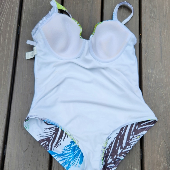 Calvin Klein size 12 women's swimsuit - Picture 4 of 7